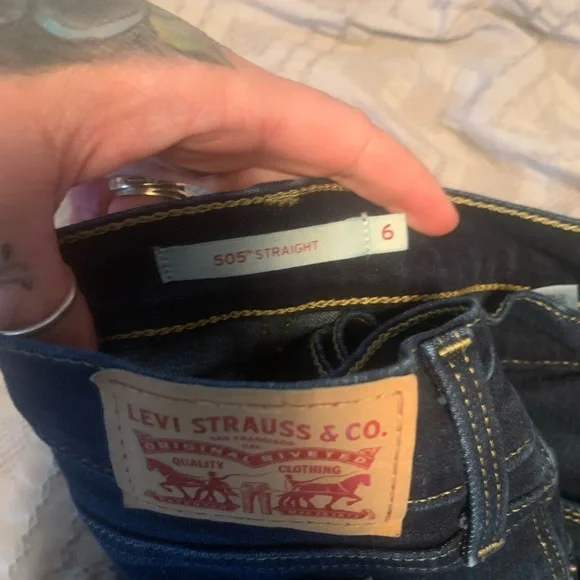 Levi Strauss Jean Bundle - Picture 3 of 3